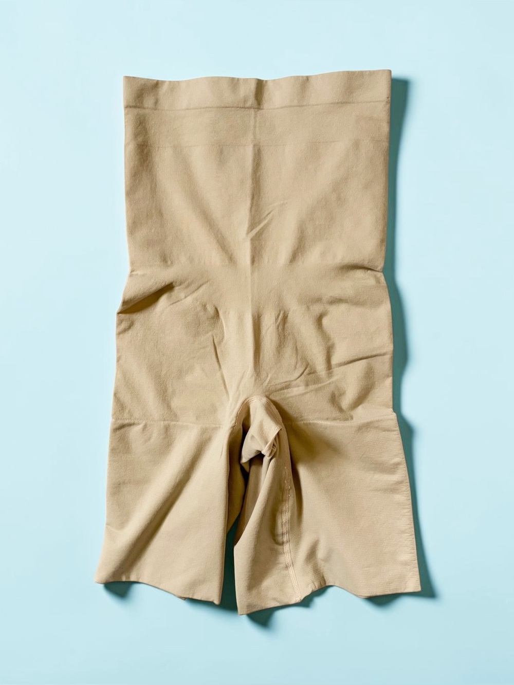 Spanx Higher Power Mid-Thigh 8" Shaping Shorts Large Lightweight Soft Nude